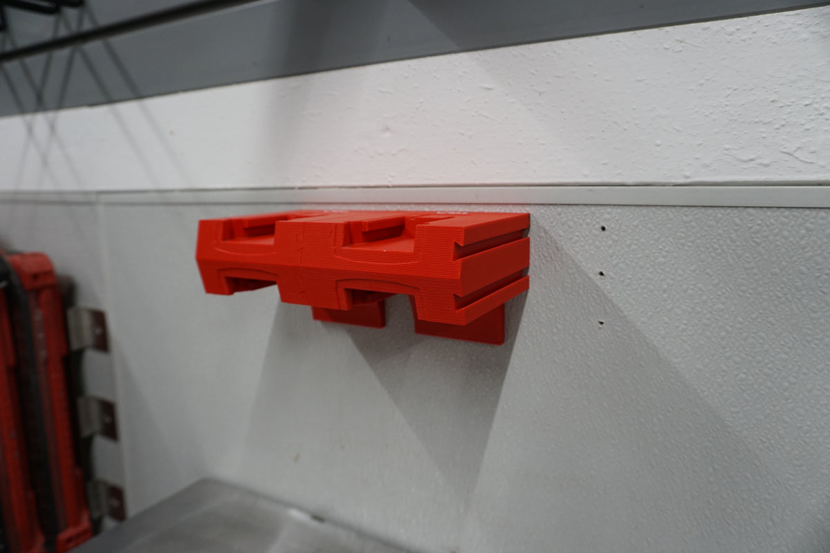 Expandable Double-Level Milwaukee M18 Battery Holder – Modular Wall Mount Storage Rack