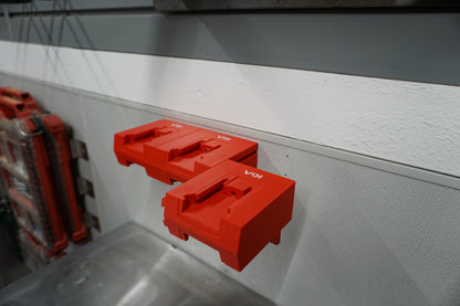 Expandable Double-Level Milwaukee M18 Battery Holder – Modular Wall Mount Storage Rack