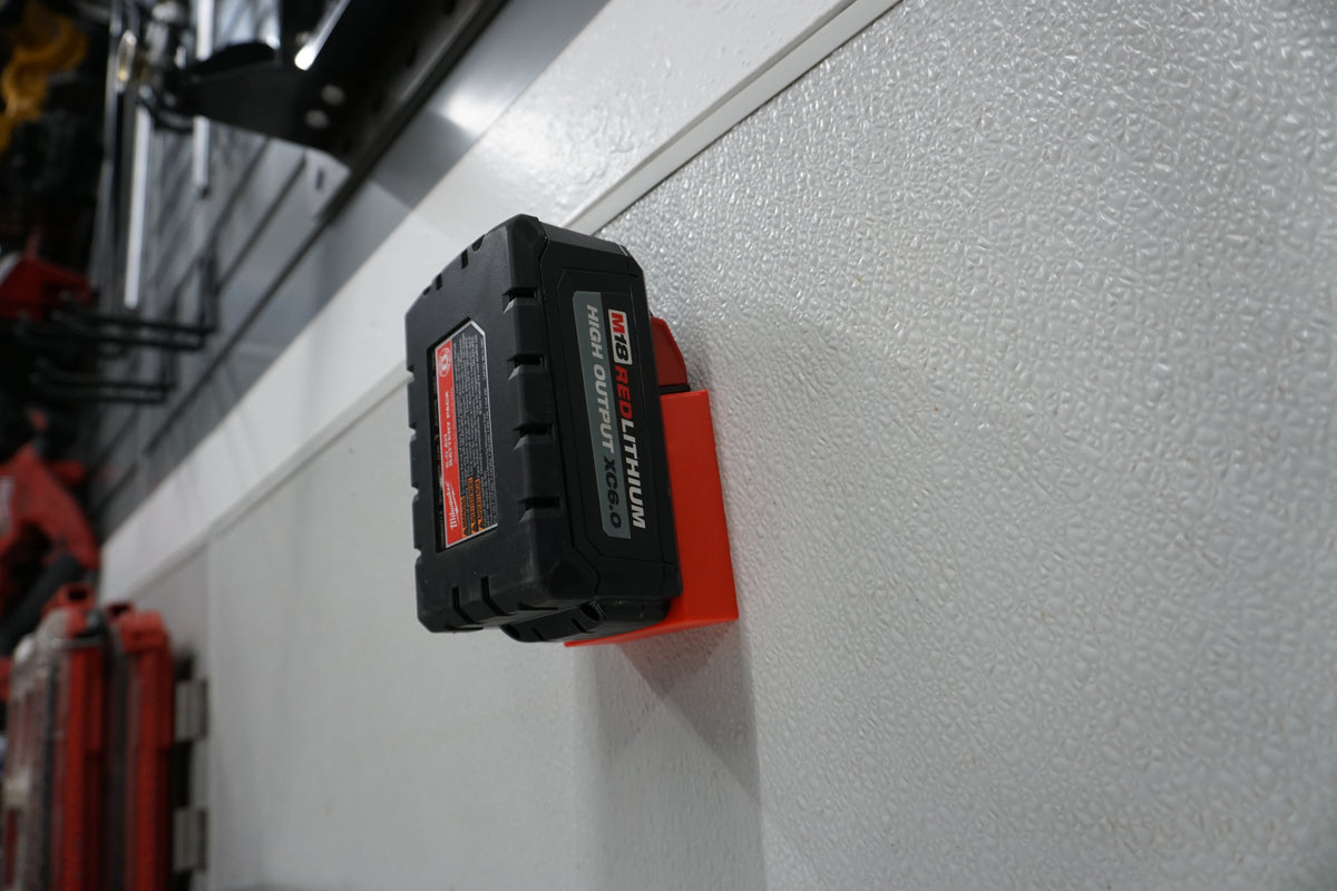 Milwaukee M18 Battery Mount – Compact Single Holder for Shop, Garage, Jobsite (3D Printed ASA)