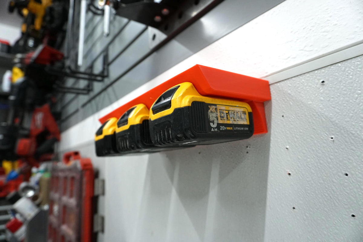 Expandable DeWalt 20V MAX Battery Holder Rack – Modular Wall Mount Storage (3D Printed ASA)
