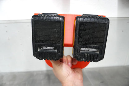 DeWalt 20V MAX Battery Caddy – 4-Slot Organizer, Portable Tool Storage (3D Printed ASA)